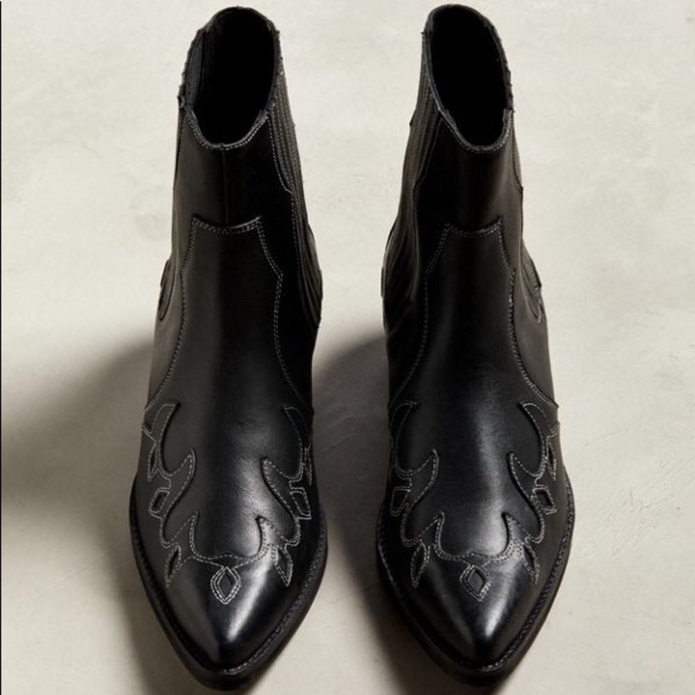 UO Patterned Western Boot